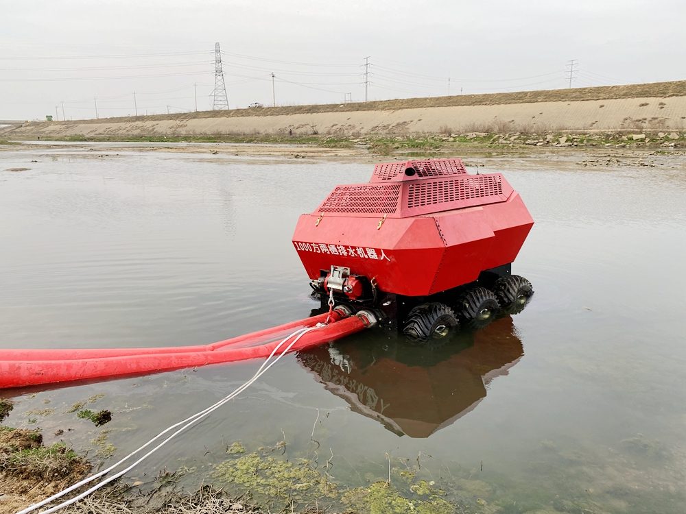 6驱水陆两栖供排水机器人视频